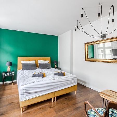 Green Door Mostowa ทอรูน ภายนอก รูปภาพ